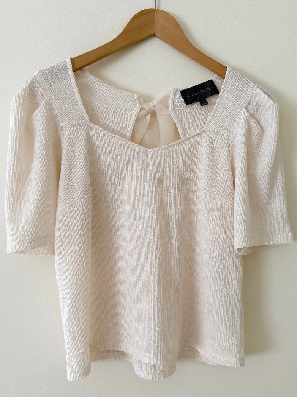 Like New Anthropologie Cream Textured Square-Neck Puff Sleeve Top